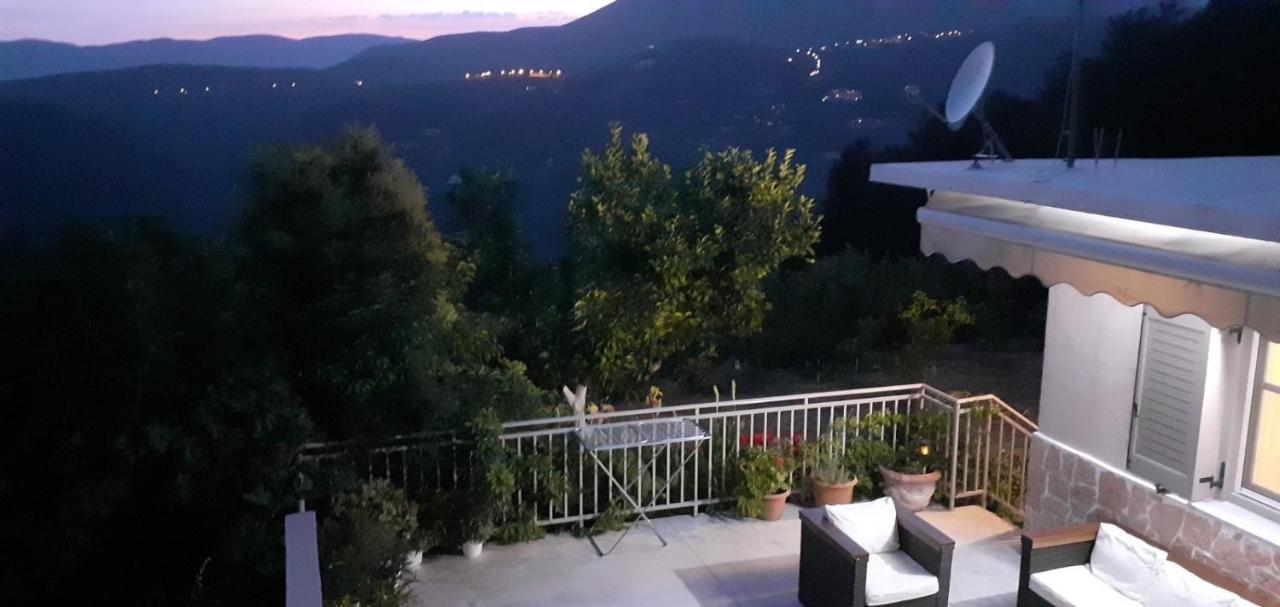 Вілла George Poros House Екстер'єр фото